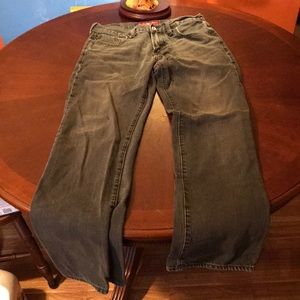 Lucky Brand Vintage Straight Men’s Size 30X32 Jeans. Minor distressing.